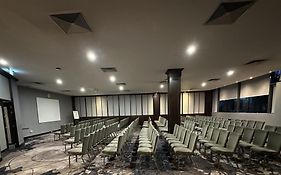 Clayton Hotel, Leeds